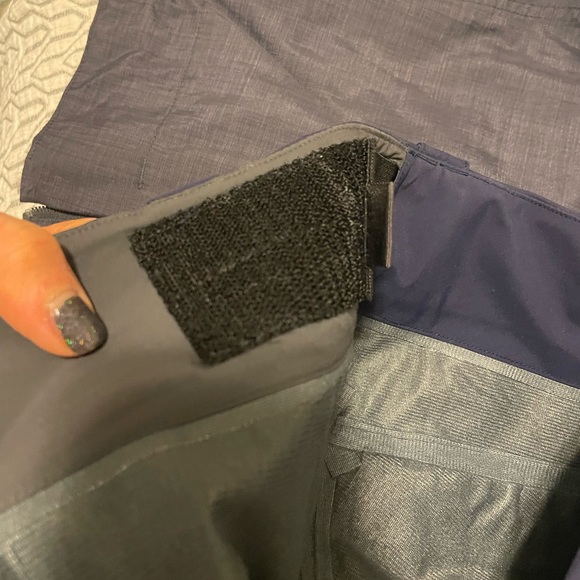 Patagonia Ski Pants - Picture 6 of 6